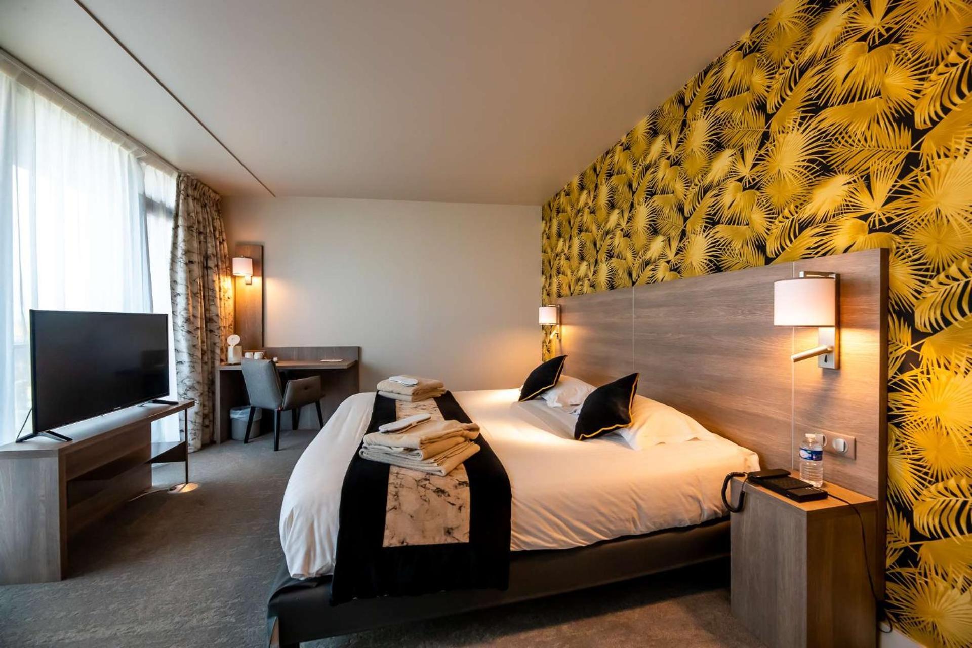 Brit Hotel Eden Spa 翁弗勒尔 外观 照片