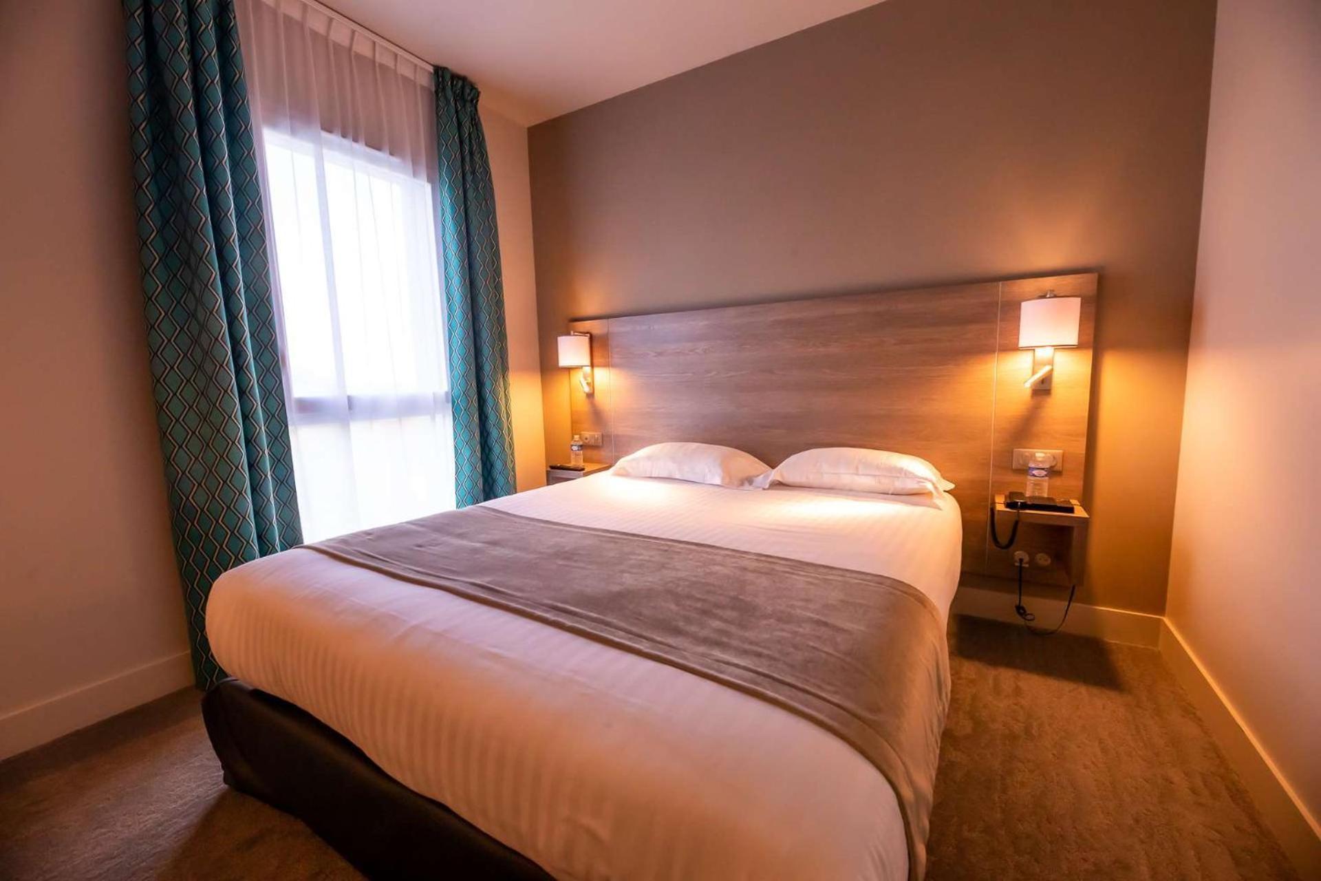 Brit Hotel Eden Spa 翁弗勒尔 外观 照片