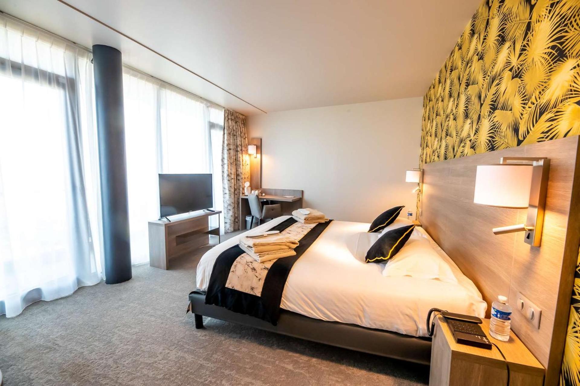 Brit Hotel Eden Spa 翁弗勒尔 外观 照片