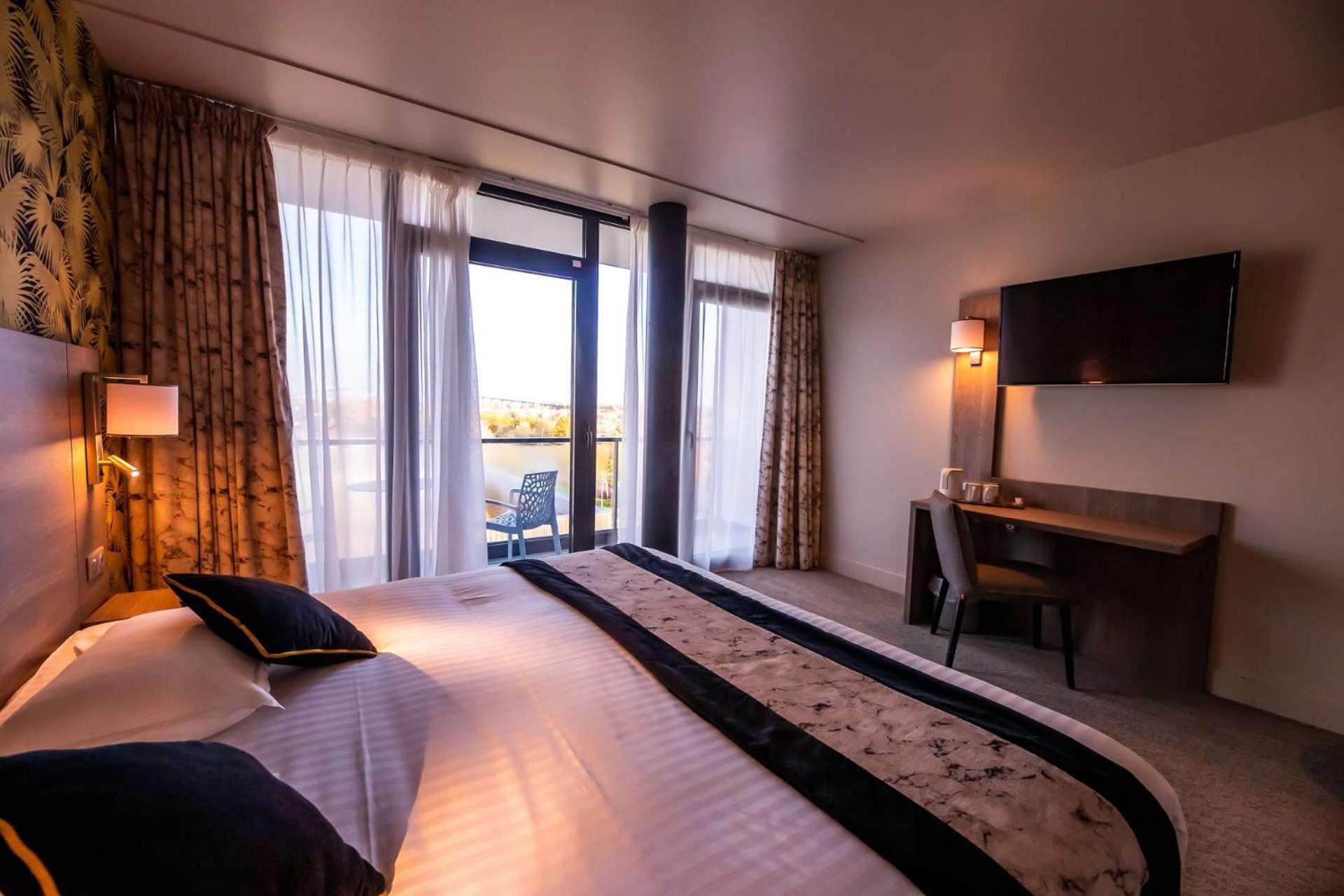 Brit Hotel Eden Spa 翁弗勒尔 外观 照片